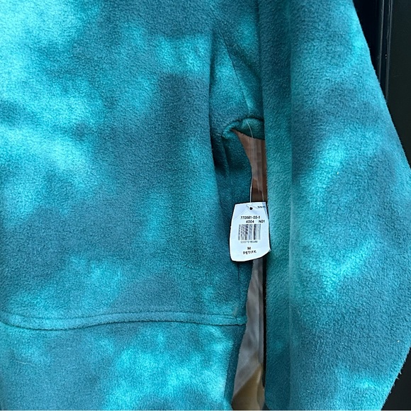 Old Navy Go-Warm Cropped Microfleece Funnel-Neck Sweatshirt - Picture 10 of 12